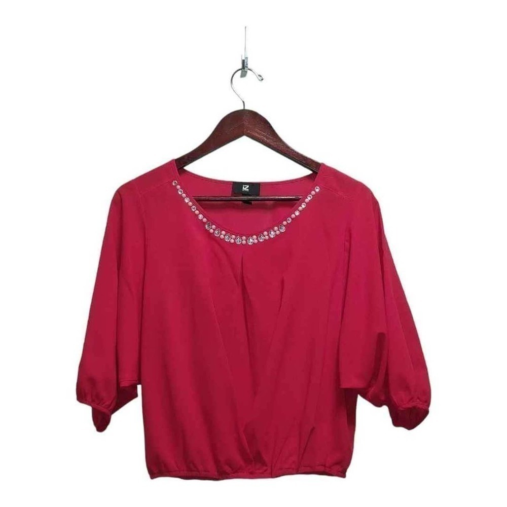 Stunning Red top‎ with jewels by IZ Byer. Size small